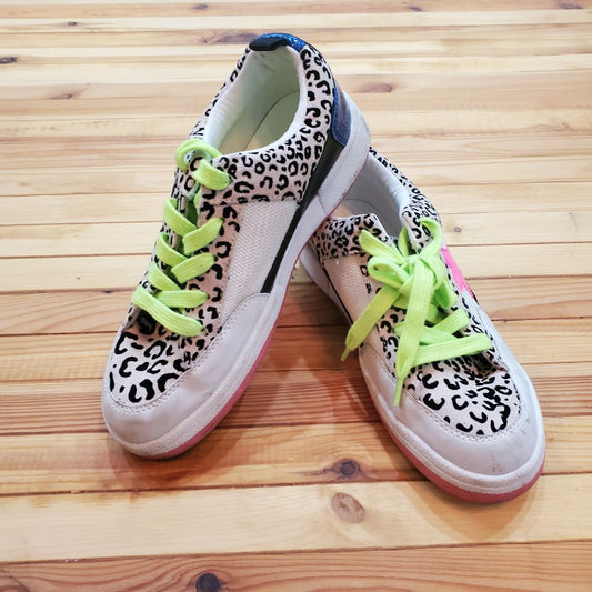 Steve Madden Sneakers, 4 youth