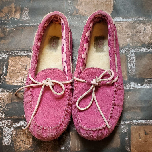 Ugg Moccasins, 3,Pink