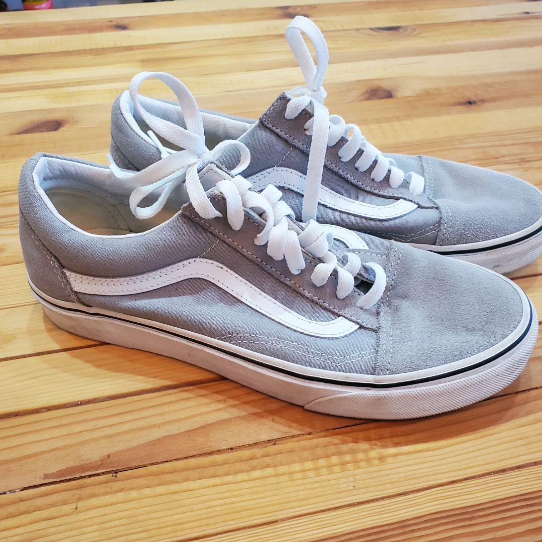 Vans Ward Low, 8 mens/9.5 womens,Grey