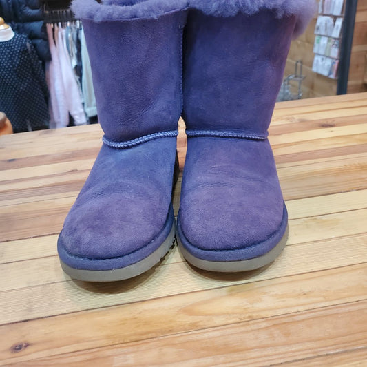 Ugg Bow boots, 5 womens,Purple