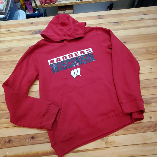 Gen2 University of Wisconsin hoodie, 14-16,Red