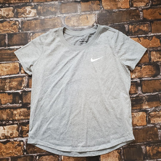 Nike tee, 18,Grey