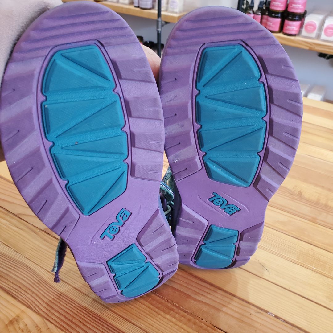 Teva Sandals, 5 womens,Purple